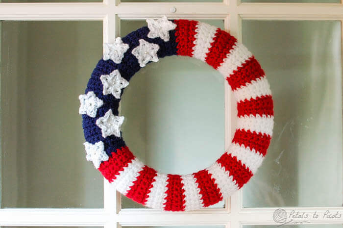 American Flag Wreath Crochet Pattern - Petals to Picots