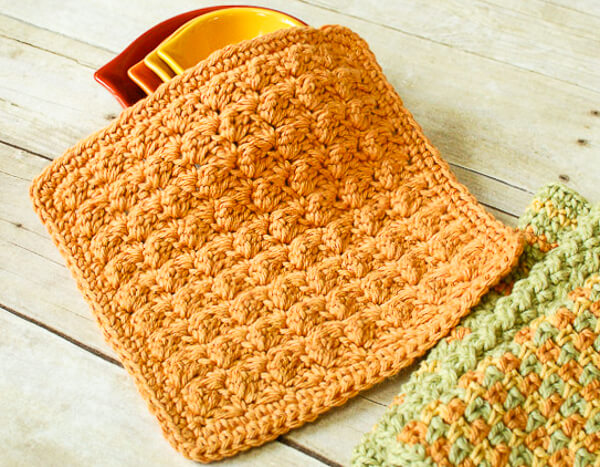Kitchen Crochet Patterns featured by top US crochet blog, Flamingo Toes: Textured Crochet Dishcloth Pattern
