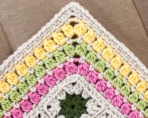 Cluster Burst Afghan Crochet Edging Pattern cluster burst afghan crochet border pattern (2 of 6)