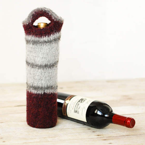 Free felted wine tote crochet pattern