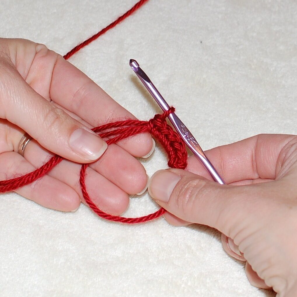 Magic Ring Crochet - Magic Circle Crochet - Petals to Picots