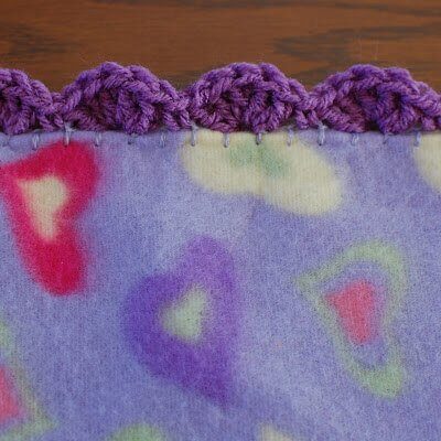 Shell Crochet Edging Pattern | www.petalstopicots.com
