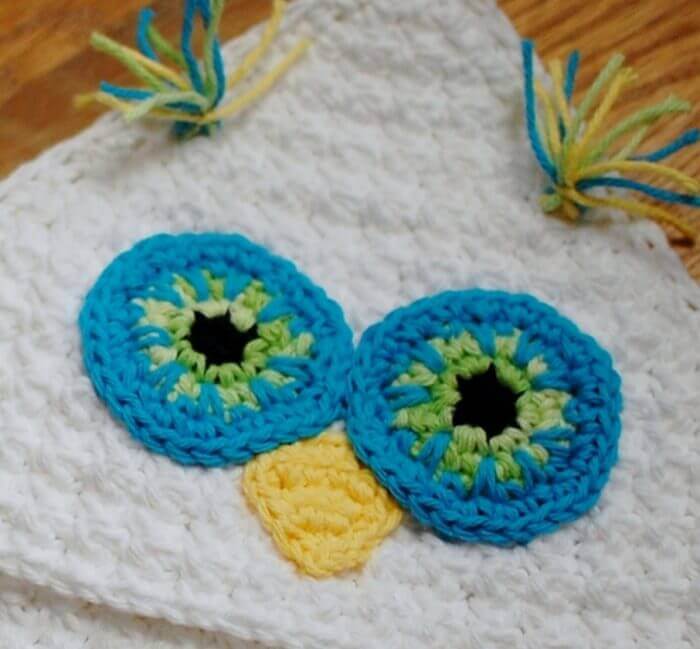 Crochet owl applique: Hoot Eyes