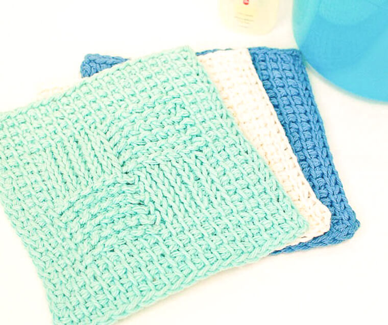 Sampler Washcloth Tunisian Crochet Pattern | www.petalstopicots.com