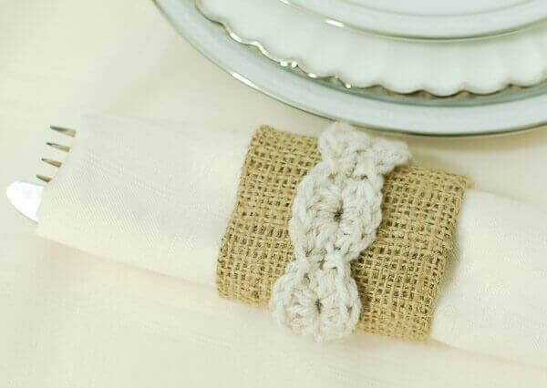 Burlap and Crochet Place Settings