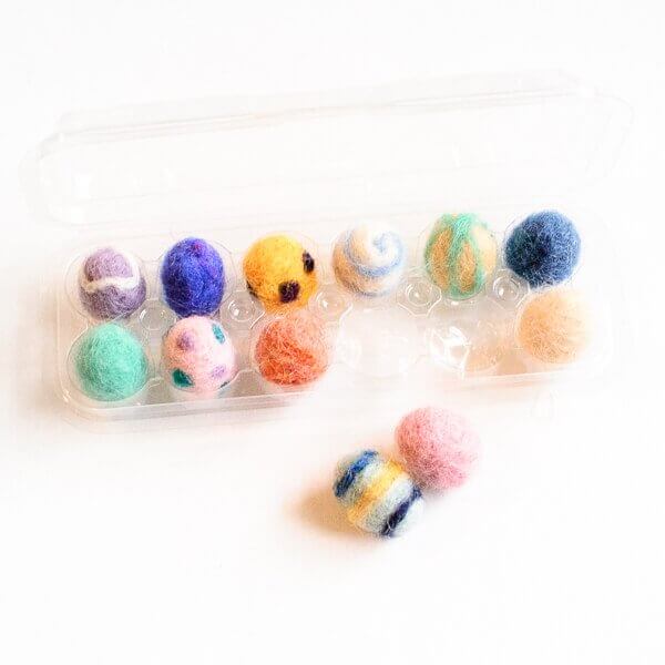 These smaller needle felted eggs are great for using up small buts of leftover wool. 