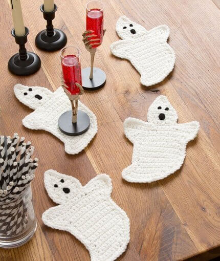 Crochet Ghost Coaster Pattern by Kara Gunza