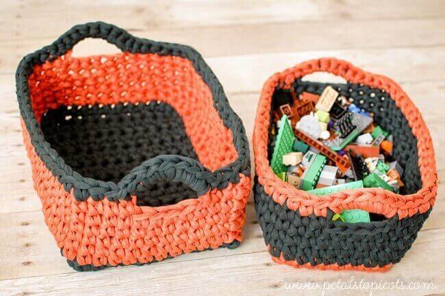 Crochet Rectangle Basket with Dividers made in Rounds 