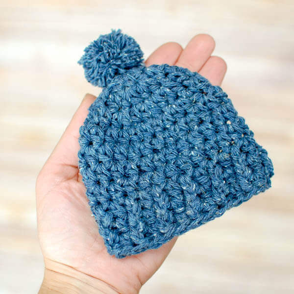 Preemie Crochet Hat Pattern, www.petalstopicots.com
