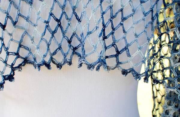 Solomons Knot Whisper Wrap Crochet Pattern | www.petalstopicots.com