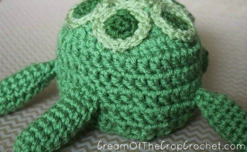 Preemie/Newborn Turtle Crochet Hat Pattern - Pattern from Cream Of The Crop Crochet