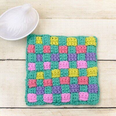 Woven Crochet Hot Pad - Easy Crochet Projects for Beginners