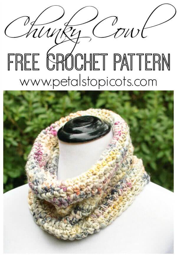 Chunky Crochet Cowl Pattern ... Perfect for Beginners!