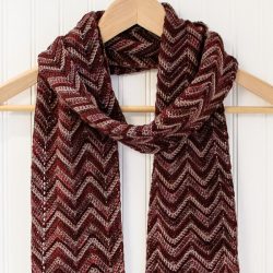 Three-Color Crochet Ripple Scarf Pattern DSC_0004_(2)