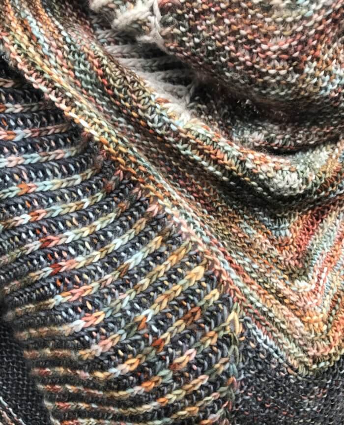 Three color brioche knitting