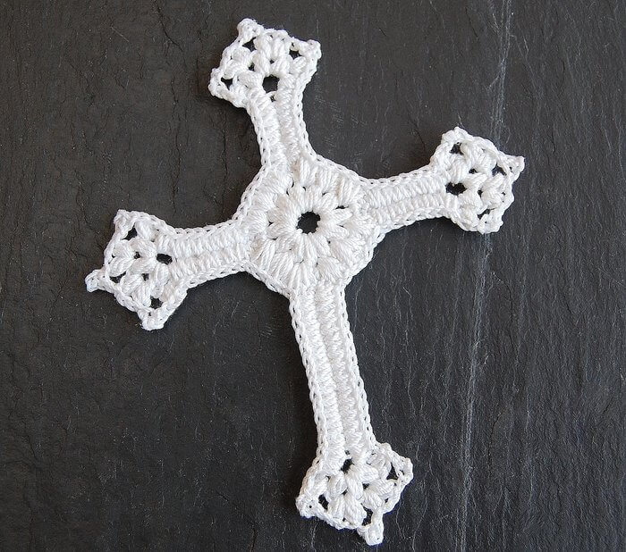 Finished crochet cross after blocking